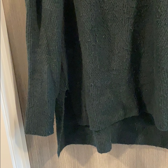 ❗️BOGO❗️Green Blue Sweet Romeo Turtleneck Sweater - Picture 4 of 8